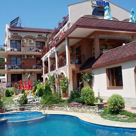 Byala Perla Family Hotel Exterior photo