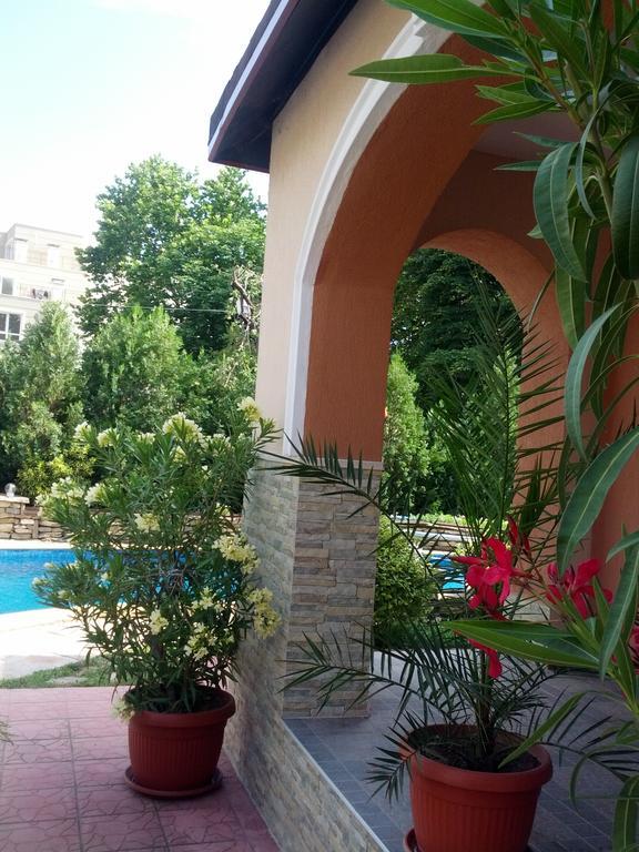 Byala Perla Family Hotel Exterior photo