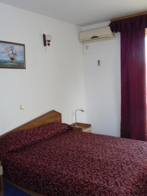 Byala Perla Family Hotel Exterior photo