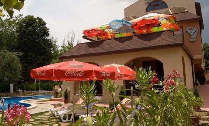 Byala Perla Family Hotel Exterior photo